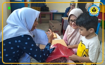 Momen Refleksi Tumbuh Kembang: Pembagian Raport Semester PAUD Manyar 014