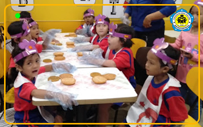 Keseruan Siswa PAUD Manyar 014 Menjadi 